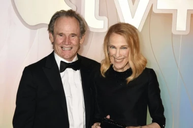 SUZE NA DODELI ACTOR AWARDS: Legendarna Ketrin O'Hara posthumno nagrađena! (VIDEO)