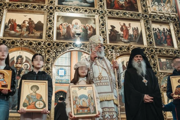 MIRIS TAMJANA I SJAJ IKONA U HRVATSKOJ PRESTONICI: Evo kako je proslavljena Nedelja pravoslavlja u Zagrebu