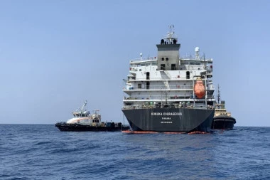 NOVA DRAMA U ORMUSKOM MOREUZU: Pogođen tanker sa zastavom OVE evropske države!