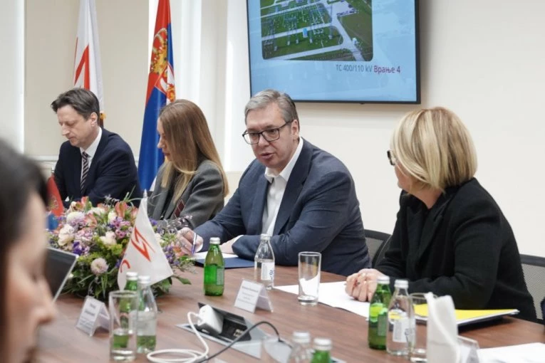PREDSEDNIK SRBIJE NA SASTANKU S RUKOVODSTOM EMS-A: Pogledajte kako izgleda rekonstruisani Nacionalni dispečerski centar Elektromreža Srbije (FOTO, VIDEO))