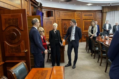 Macut sa Fon Bekeratom o organičenju boravka vozača u Šengenskom prostoru