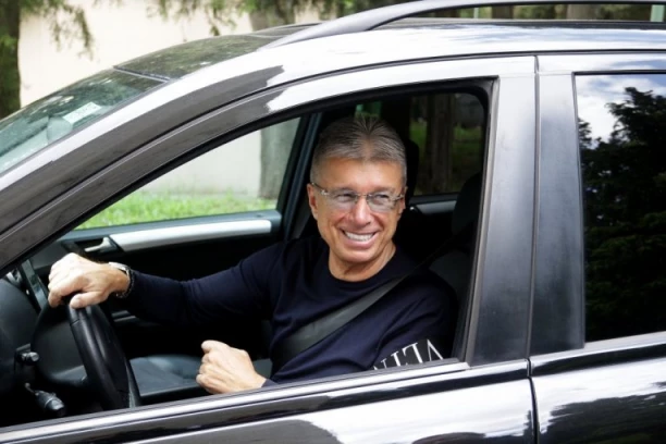 KUMA SAŠE POPOVIĆA PREKINULA TIŠINU: Godinu dana je ćutala o ovome!