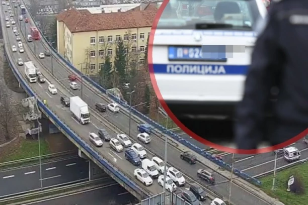 UDARIO DEČAKA I POBEGAO! Stravična saobraćajna nesreća kod Plavog mosta, automobil završio na krovu! (VIDEO)