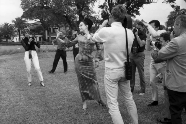 NAJLEPŠA ŽENA BIVŠE JUGE DANAS SLAVI 86. ROĐENDAN: Oliveri Katarini stigla najemotivnija poruka! (FOTO)