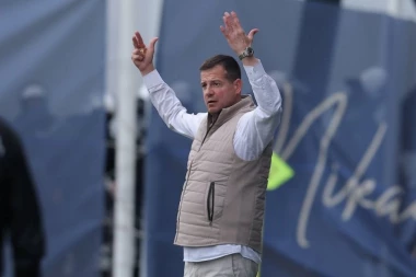 DELIJE ISPROZIVALE LALATOVIĆA: Njegova reakcija i odgovor Novopazaraca su šokantni (VIDEO)