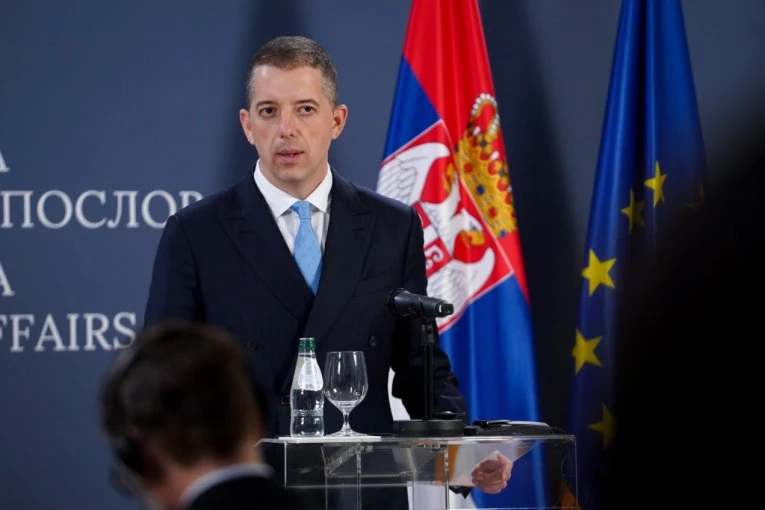 MINISTAR ĐURIĆ PRAVO U METU: Srbija osuđuje kršenje suvereniteta i teritorijalnog integriteta Azerbejdžana!