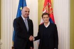 VAŽNE TEME NA DNEVNOM REDU: Brnabićeva se sastala sa generalnim sekretarom SAVETA EVROPE,  pa podelila impresije! (FOTO)