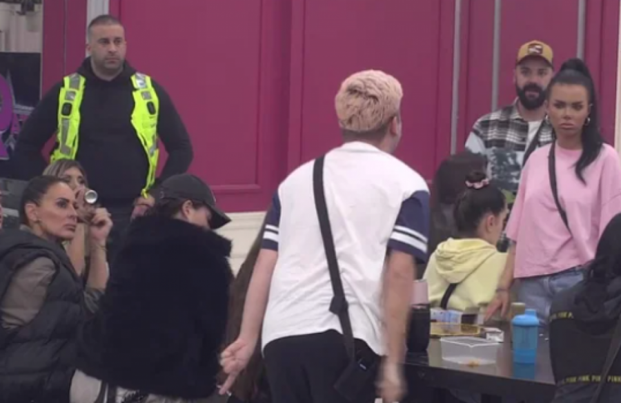 UZNEMIRUJUĆA SCENA U ELITI: Uroš UŽIVO u programu NASRNUO na Luku, hteo da mu DEMOLIRA GLAVU!