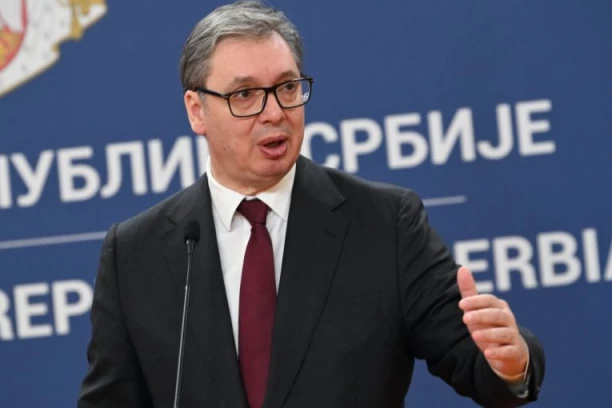 VUČIĆ SE SUTRA U 21 ČAS OBRAĆA GRAĐANIMA! Predsednik gost RTS, govoriće o svim aktuelnim temama!