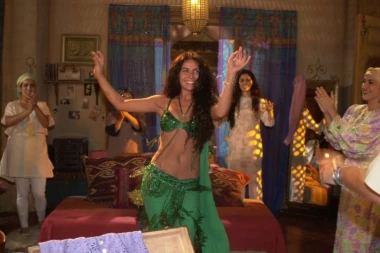 Šta povezuje Žade i holivudske legende Mela Gibsona, Majkla Daglasa i Vilijama Defoa? Odgovor se krije na ivici Sahare