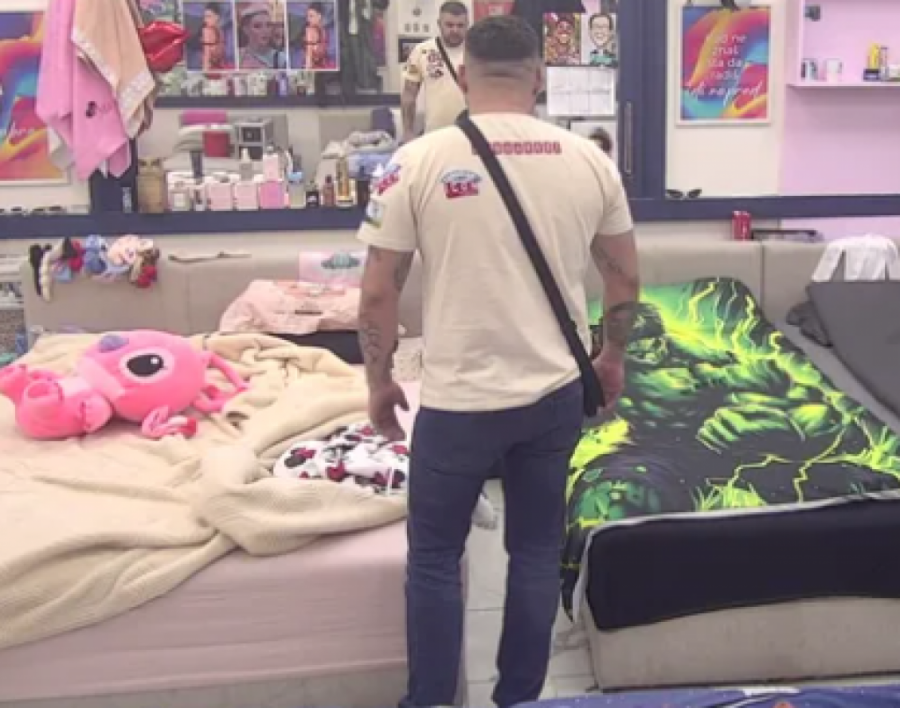 ASMIN PONOVO UHODI MAJU MARINKOVIĆ: Pogledajte SNIMAK koji se deli munjevitom brzinom, svi su uplašeni zvog OVOG ponašanja!