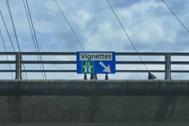 KOMŠIJE UVODE VINJETE! Evo za koja vozila važe!