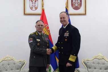 KRUCIJALNE TEME! Milan Mojsilović i komandant Komande združenih snaga NATO iz Napulja razovarali o bezbednosti! (FOTO)