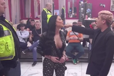 MOMENTALNI PREKID PROGRAMA! Obezbeđenje RAZDVAJALO Maju i Uroša, OVO nije smela da izgovori UŽIVO u emisiji!