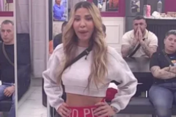 MONSTRUOZNIJE REČI OD OVIH NISTE ČULI - INCEST MAJKA! Uživo u programu izgovorene grozote, voditelj odmah prekinuo emisiju!