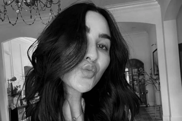 MISTERIOZNA SMRT INFLUENSERKE UZDRMALA INTERNET ZAJEDNICU! Stefani iznenada umrla u 36. godini