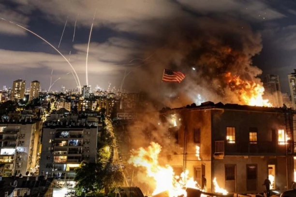 POGOĐENA AMERIČKA AMBASADA? Nastao PAKAO, građani masovno beže u skloništa!