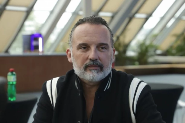 NASTAVAK SUĐENJA ZBOG LAŽNOG VAKCINISANJA: Toni Cetinski negira krivicu, medicinska sestra: Sebi sam uništila život!