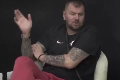 JANJUŠ POSEDUJE KOMPROMITUJUĆI SADRŽAJ MILENE KAČAVENDE: Priznao šta je čuo sa snimka o kom bruji nacija!