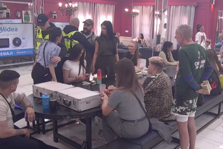 Anita Stanojlović, Luka Vujović i Jovana advokatica