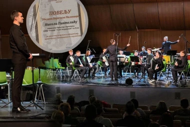 OD ŠKOLSKE IDEJE DO NAGRADA! Kako je nastao orkestar harmonika koji osvaja nagrade - snaga zajedništva, talenat mladih i ljubav prema muzici! (FOTO)
