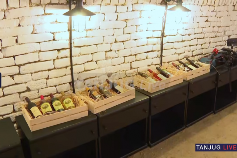 Printskrin tanjug youtube