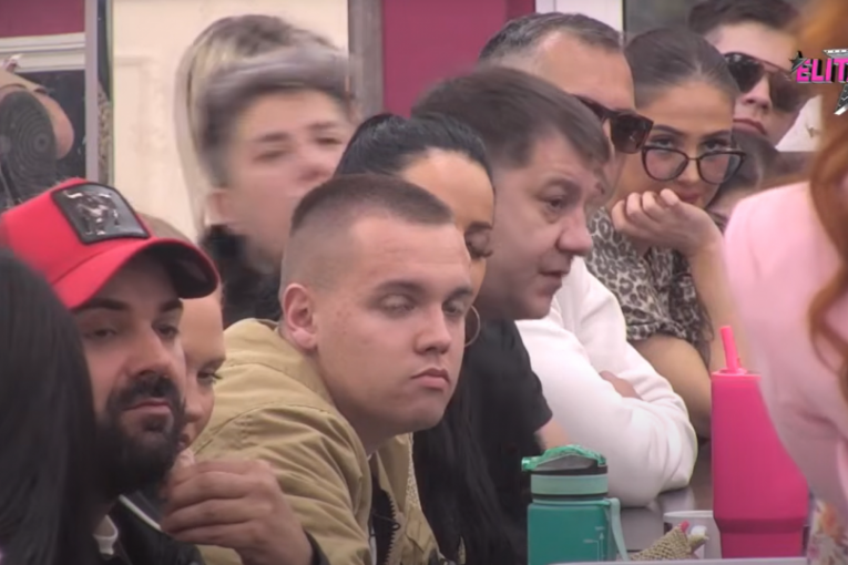 Pokloni za Milenu Kačavendu