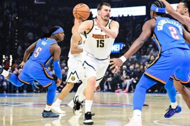 LUDILO U NBA: Revolveraški obračun Jokića i Šeja - meč rešen trojkom u poslednjem napadu! (VIDEO)