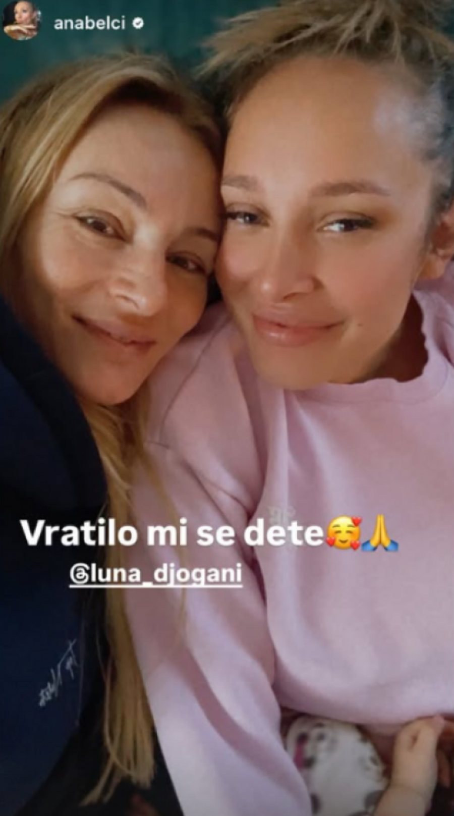 CELA NACIJA U SUZAMA ZBOG NAJNOVIJIH INFORMACIJA O LUNI ĐOGANI: Evo šta ju je sačekalo po povratku u Beograd, osvanula i prva slika sa ćerkama!