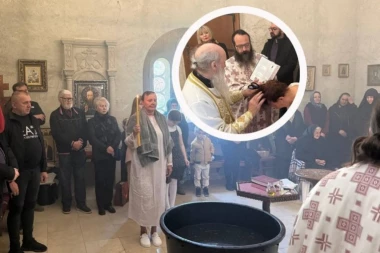 VLADIKA JOVAN KRSTIO HRISTINU U JASENOVCU: Sabranje koje je mesto stradanja pretvorilo u svedočanstvo novog duhovnog života (FOTO)