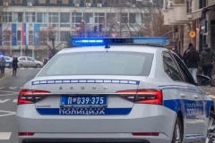 HOROR NA JUGU SRBIJE! Učenica izbodena nasred ulice -NAPADNUTA NA AUTOBUSKOJ STANICI!