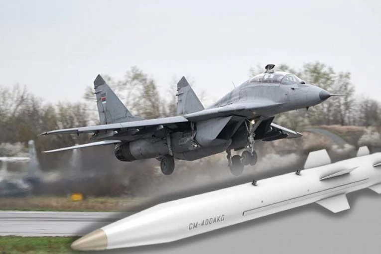 SUPERMOĆNI PROJEKTILI VAZDUH-ZEMLJA CM-400 AKG U ARSENALU NAŠE VOJSKE! Ubice nosača aviona na srpskim migovima - JEDINI U EVROPI IMAMO KINESKO ČUDO!