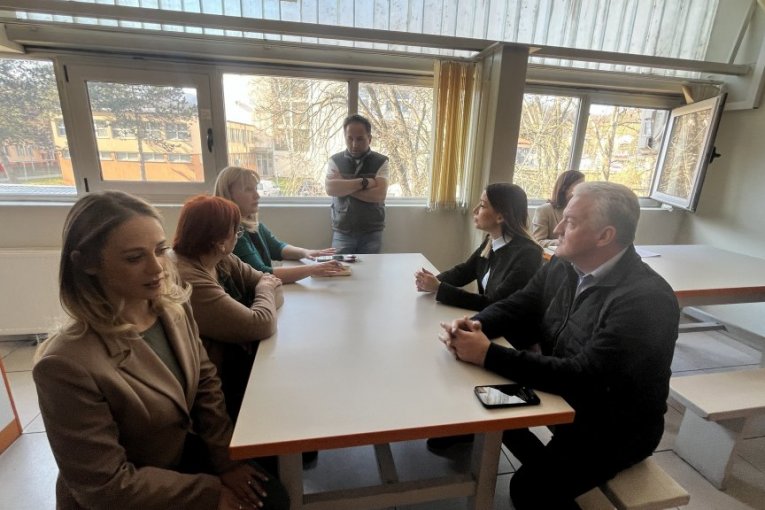 Adrijana Mesarović obišla Lučane