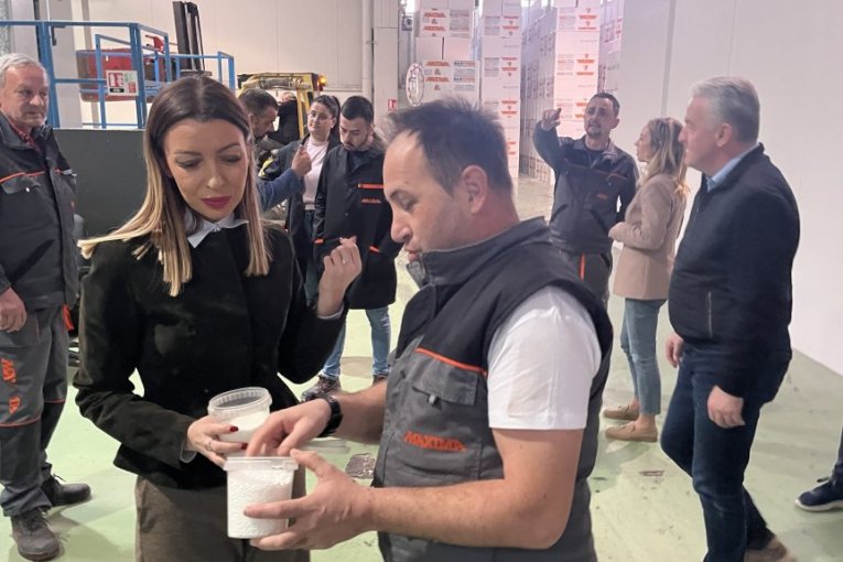 Adrijana Mesarović obišla Lučane