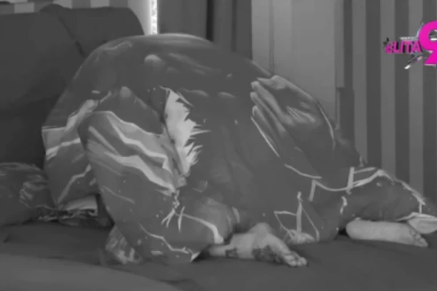 OVAKVU VRELU AKCIJU JOŠ NISTE VIDELI U RIJALITIJU - FILIP PREKUCAO IGRICU: Takmičarka "Elite" će poželeti da uništi ovaj snimak zauvek!