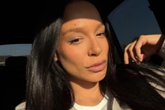 EDITA ARADINOVIĆ IZNENADA OSEDELA! Pevačica otkrila ŠTA SE DESILO tada - počela sam da dobijam...