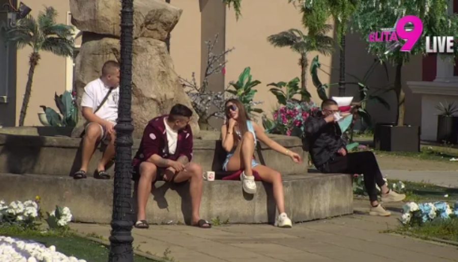 DEMOLIRAN KREVET POSLE VRELE AKCIJE, FILIP RAZVALIO SVE! Najskandaloznija scena u istoriji rijalitija!