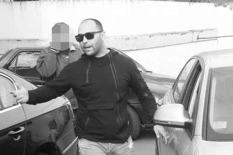 TUGA DO NEBA! SESTRA KAĆE LAZIĆ OBJAVILA NIKAD VIĐEN SNIMAK DRAGANA! Prizor kida dušu - OVO DOKAZUJE KAKAV JE BIO! (FOTO)