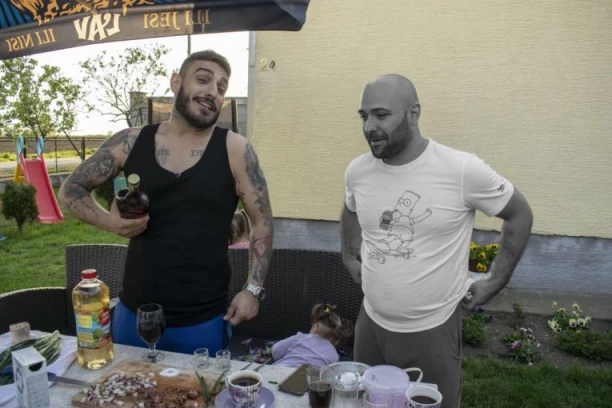 POSLEDNJA OBJAVA DRAGANA LAZIĆA LEDI KRV U ŽILAMA! Samo nekoliko sati pre pogibije OSVANULO OVO! (FOTO)