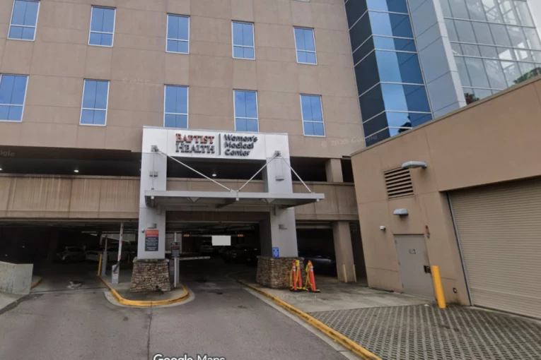 HOROR U BOLNICI U ALABAMI! Muškarac ubio tek porođenu ženu, pa izvršio samoubistvo! (VIDEO)