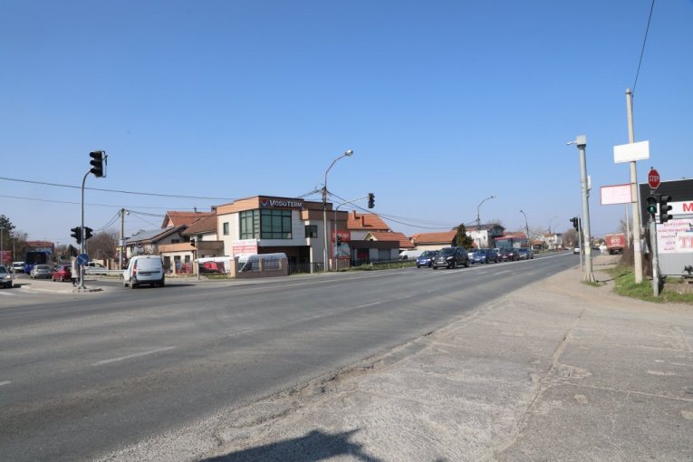 Zrenjaninski put, Krnjača (kod skretanja za Kotež)