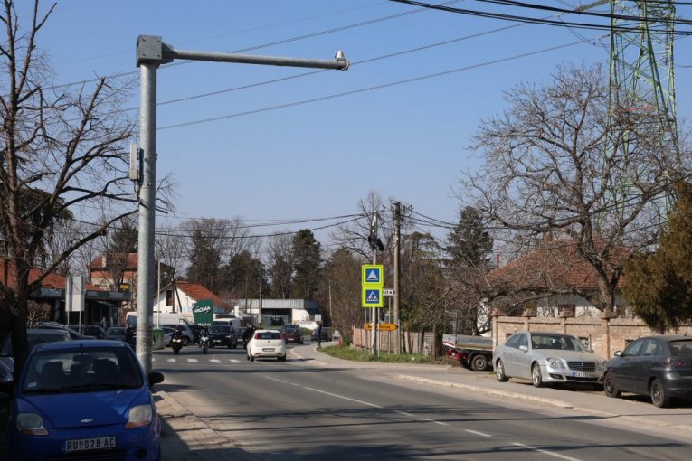 Avalski put, kod motela "Hiljadu ruža"