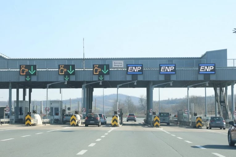 JEDNIM TAGOM KROZ SRBIJU I REPUBLIKU SRPSKU! Izmene za vozače - oglasili se iz Puteva Srbije!