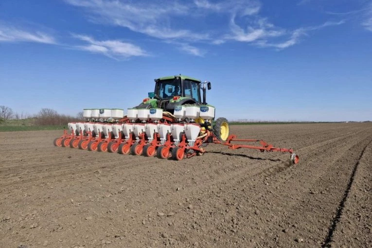 Sunoko najavio početak setve šećerne repe!