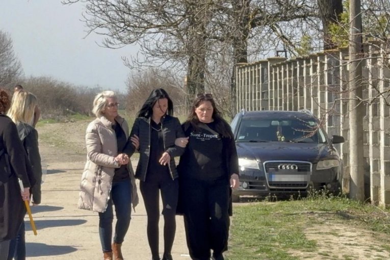 Ivana Lazić se slomila od tuge