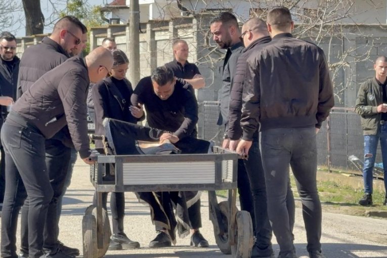 Darko Lazić, Dragan Lazić sahrana