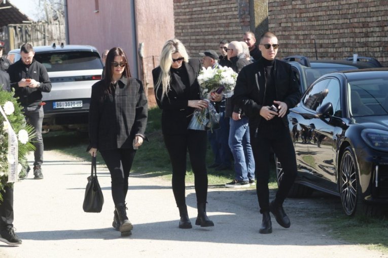 Sahrana Dragana Lazića