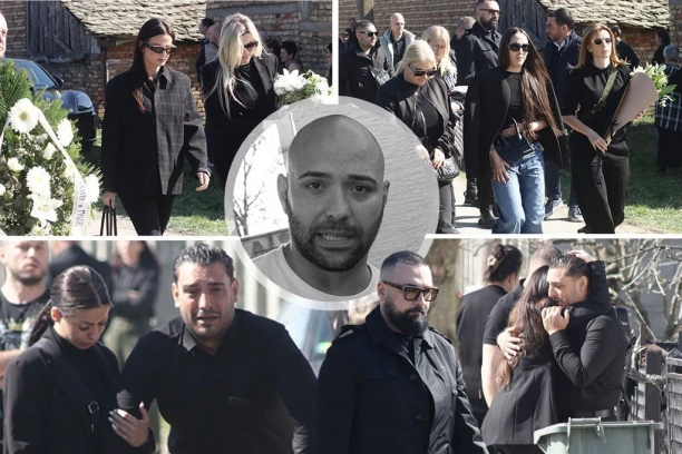 POSLEDNJI ISPRAĆAJ DRAGANA LAZIĆA: Počelo opelo u dvorištu porodične kuće