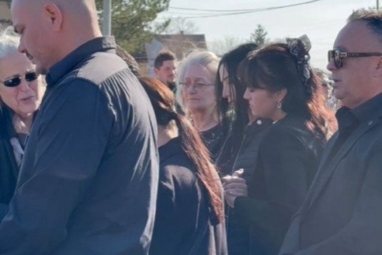 Ivana Lazić, supruga Dragana Lazića