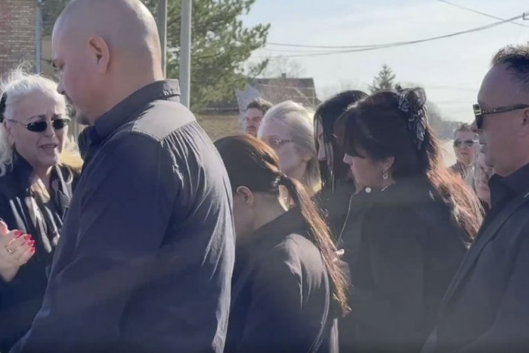 Ivana Lazić, supruga Dragana Lazića